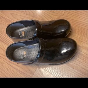 DANSKO SLIP ON SHOES